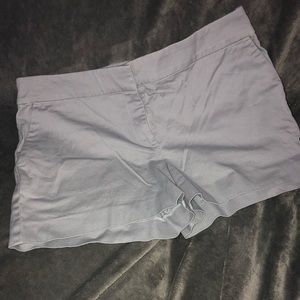 ❤️ Excellent condition Loft dress shorts❤️